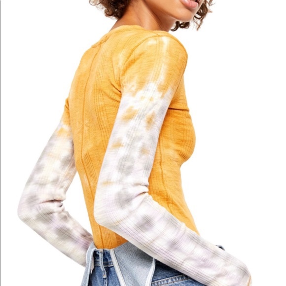 Free People We The Free Big Sur Gold Tie Dye Top ~ Size Small - Picture 5 of 6